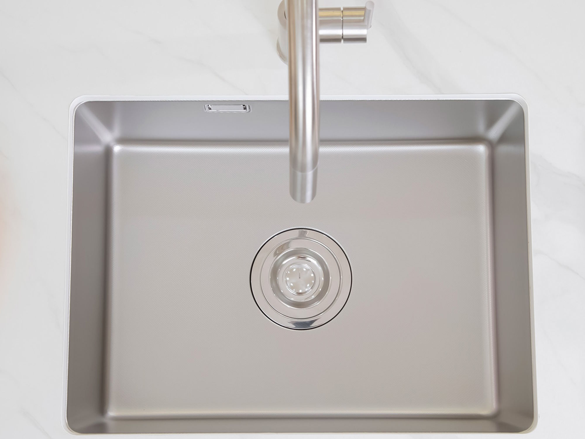 Chậu rửa bát Kluger KU6045FS Basic