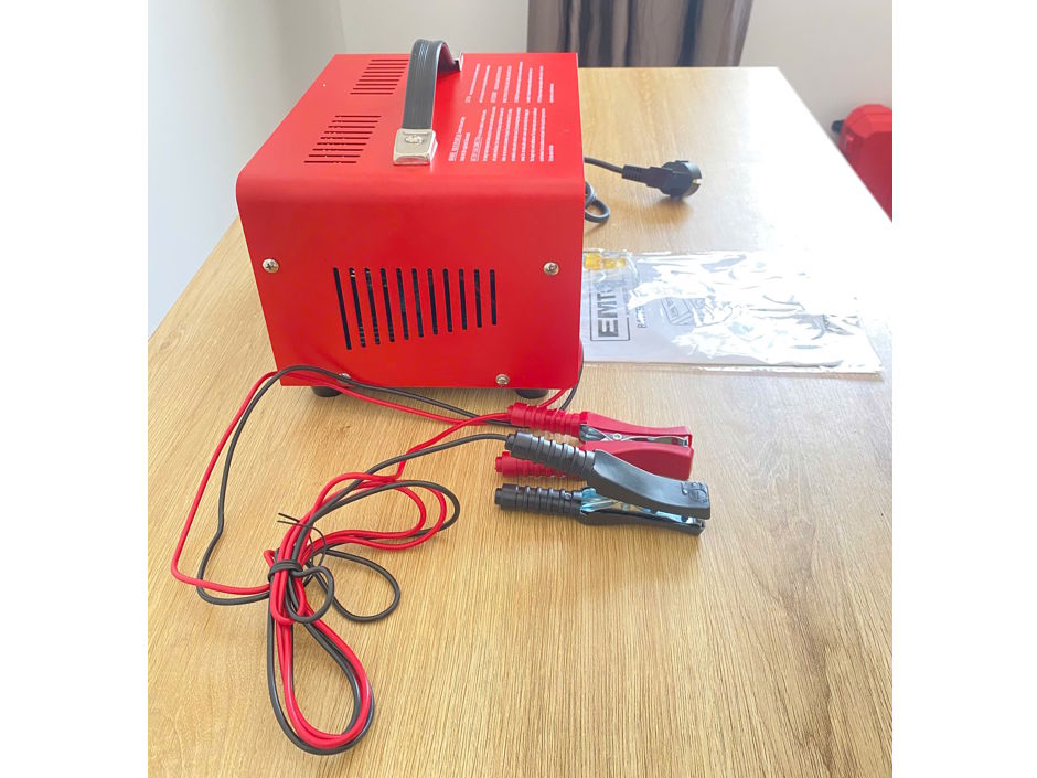 Máy sạc bình ắc quy Emtop EFCR16011