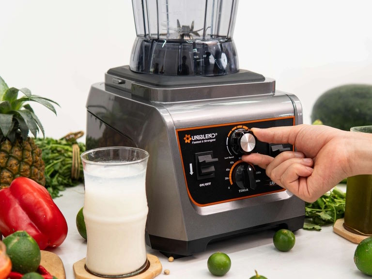Máy xay công nghiệp Uniblend UB-815 (5 Lít)