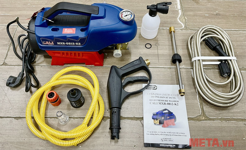 Trọn bộ sản phẩm Máy xịt rửa Cali MXR-0812-K2