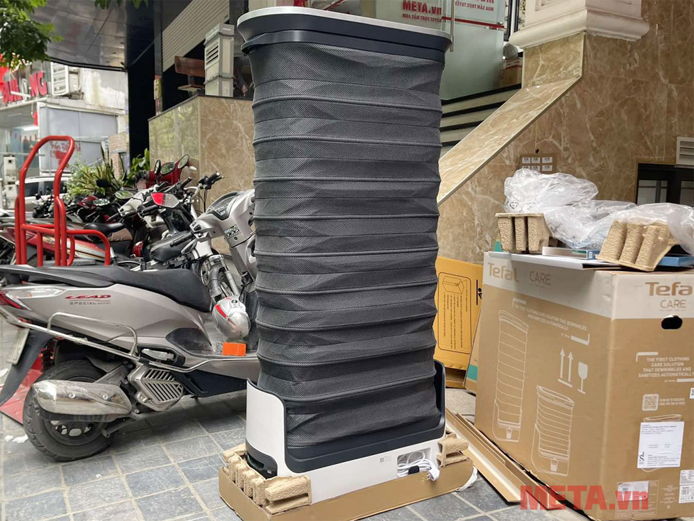 Máy chăm sóc quần áo đa năng Tefal YT405E1