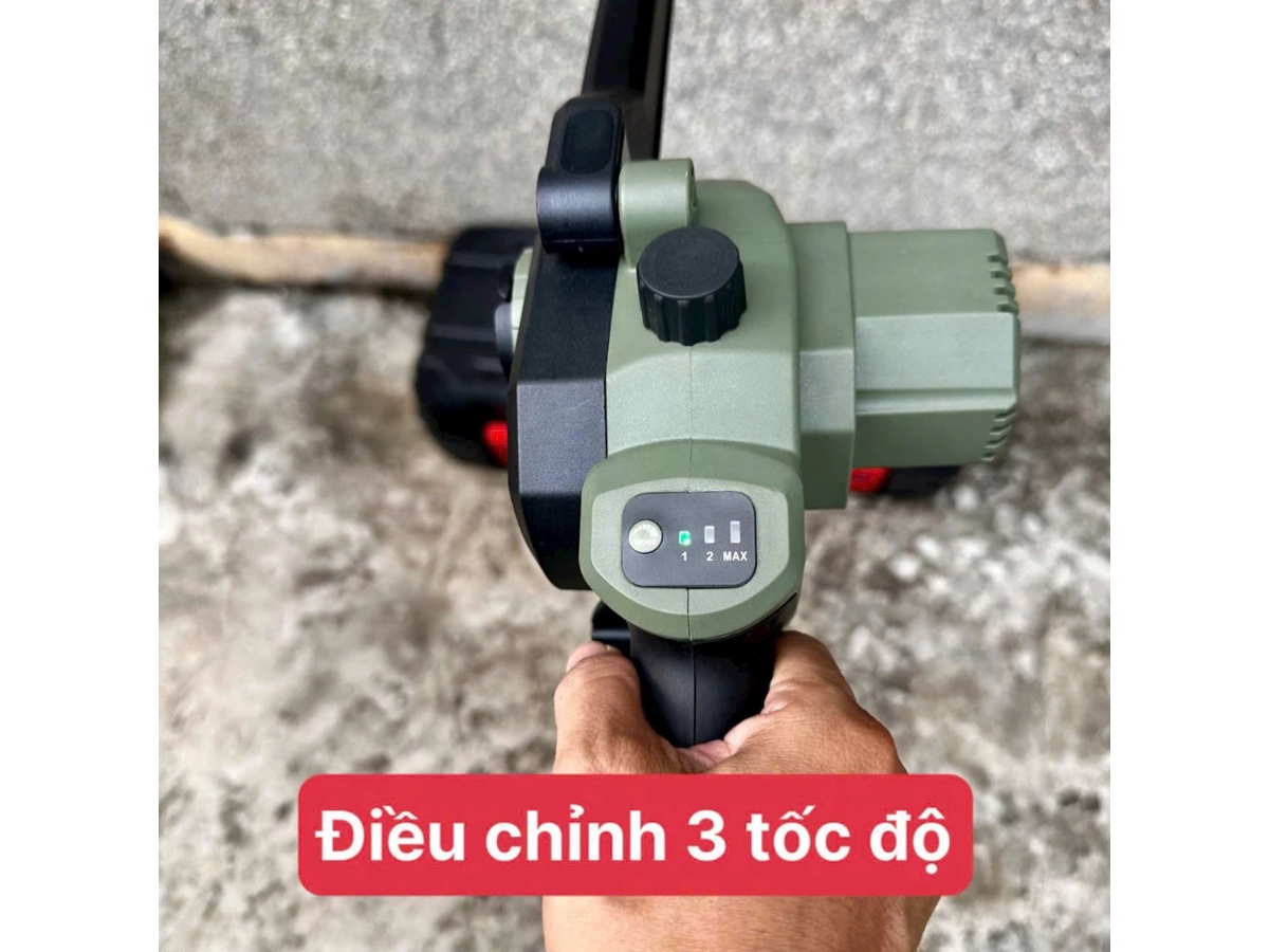 Máy cưa xích pin 21V Dekton M21-CX10XPRO (chưa pin, sạc)