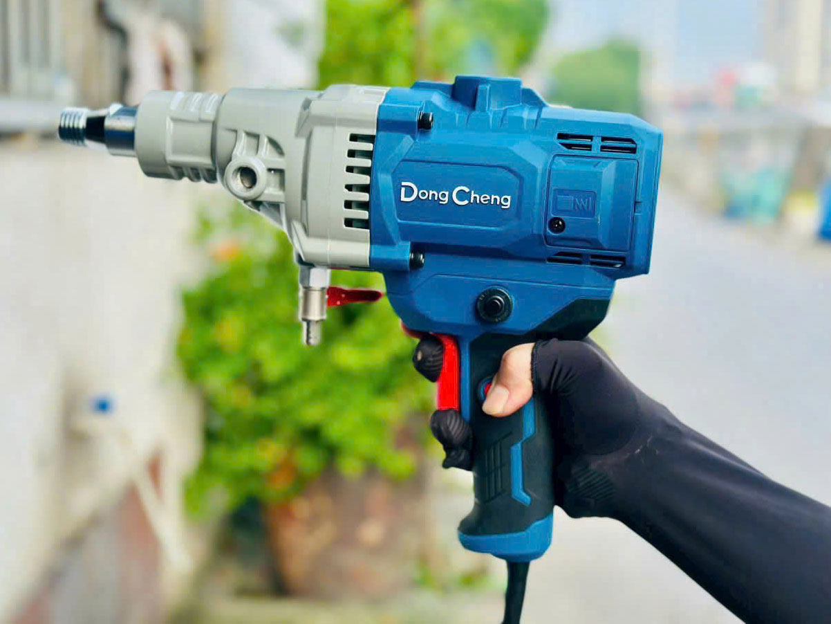 Máy khoan rút lõi DongCheng DZZ05-110