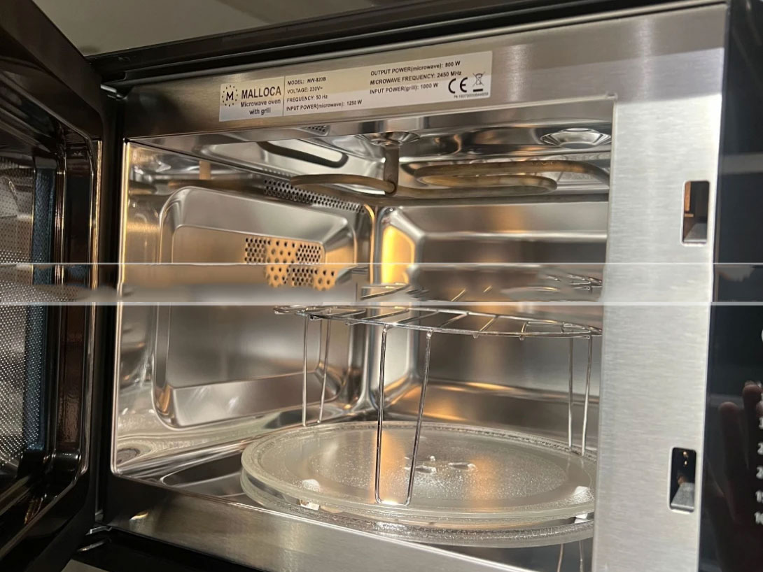 Lò vi sóng âm tủ Malloca MW-820B