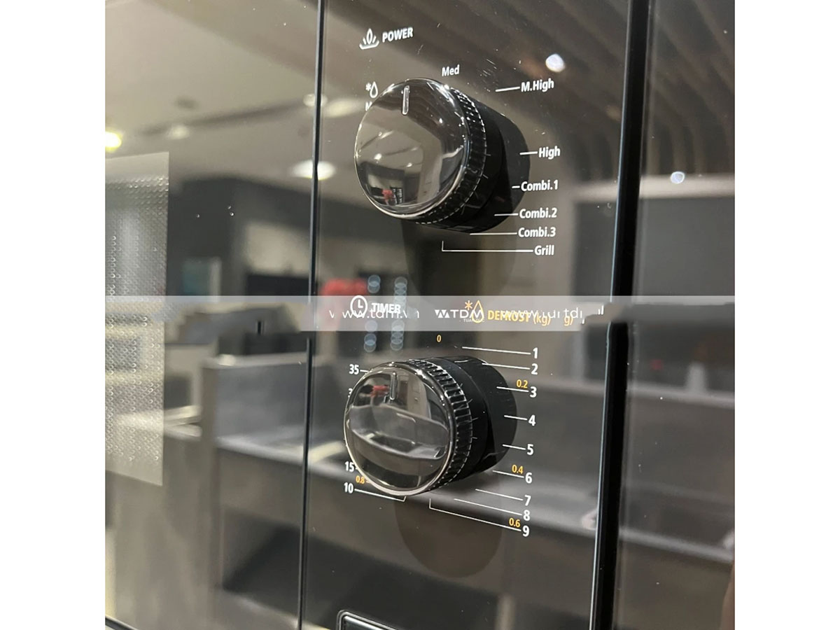 Lò vi sóng âm tủ Malloca MW-820B