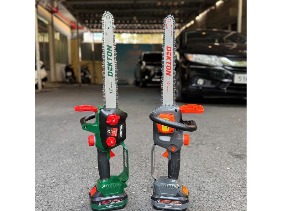 Máy cưa xích pin 21V Dekton M21-CS12BLC