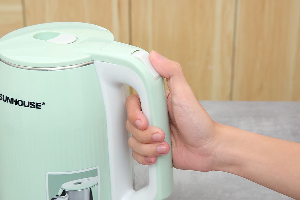 Ấm siêu tốc inox Sunhouse SHD1364 (2 lớp, 2.8 lít)