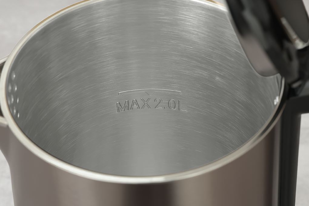 Ấm siêu tốc inox 2 lớp 2 lít Sunhouse SHD1396