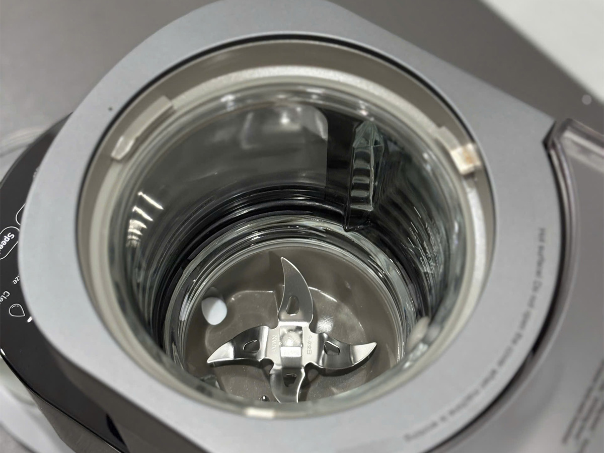 Máy làm sữa hạt Joyoung Y1-UK01