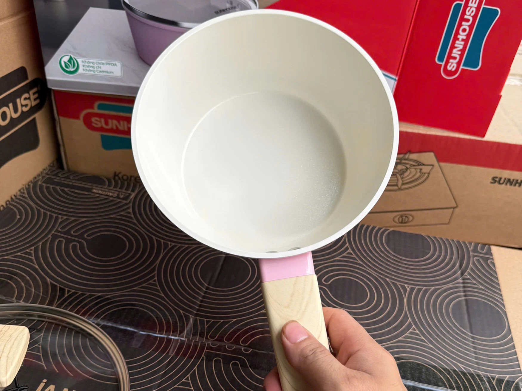 Quánh phủ sứ Nano đáy từ Sunhouse Healthy MP18P