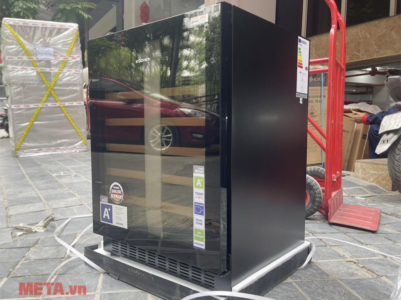 Hình ảnh thực tế Tủ rượu vang Kocher KWEU-1156B Tủ rượu vang Kocher KWEU-1156B