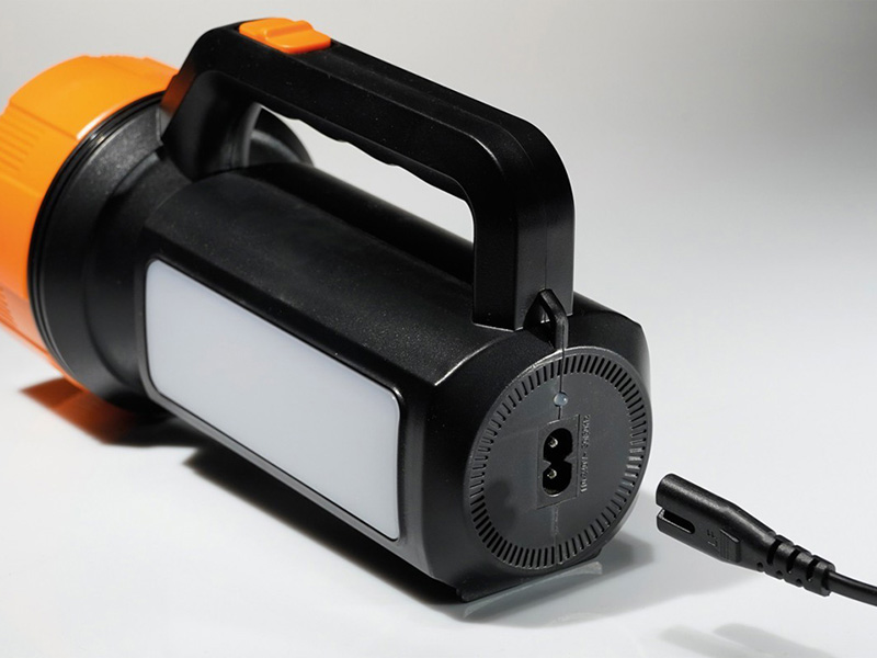 Đèn pin sạc điện Tiross TS1981