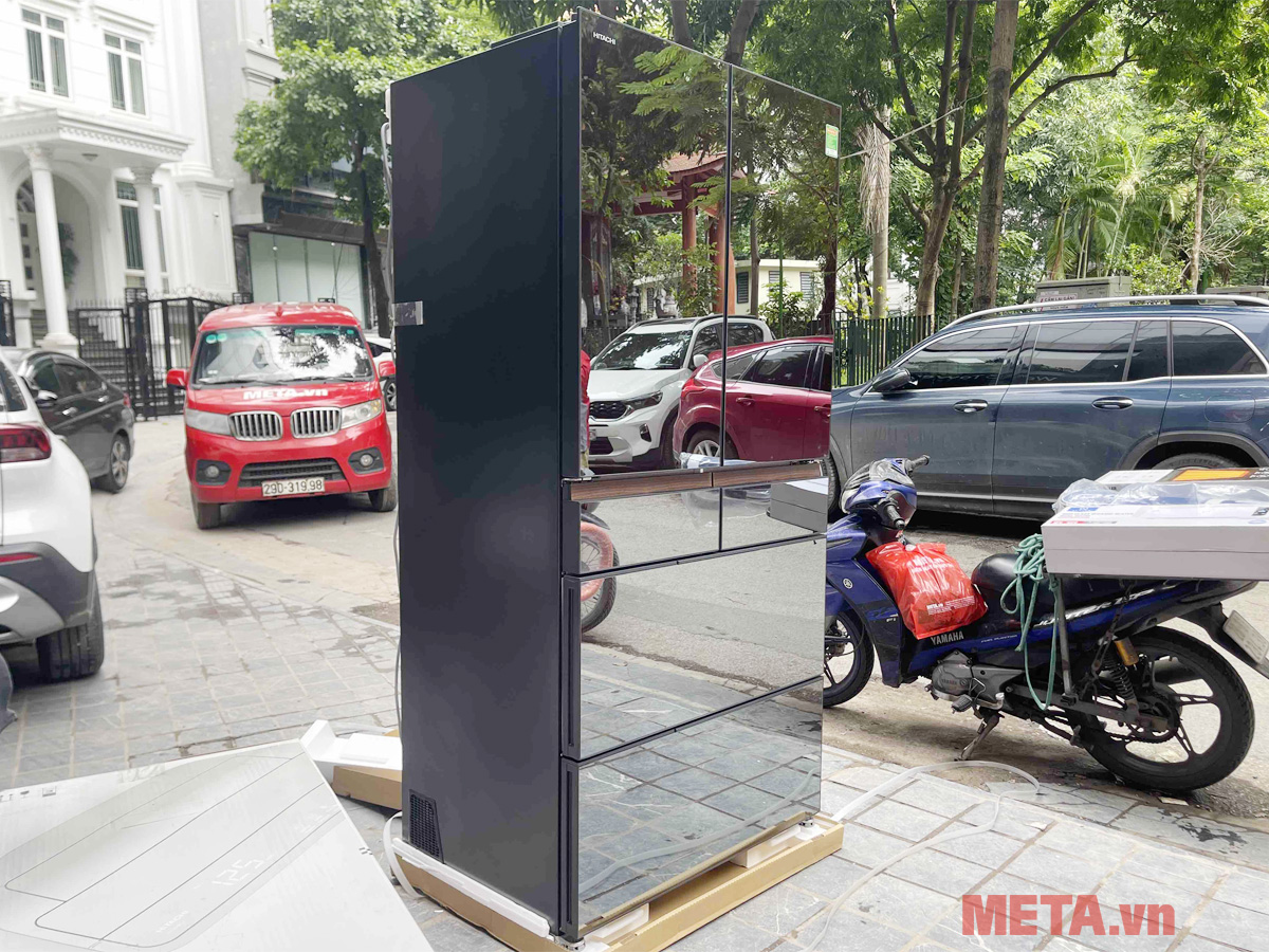 Hình ảnh thực tế Tủ lạnh Hitachi Inverter R-GW670TV Tủ lạnh Hitachi Inverter R-GW670TV