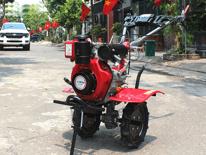 Máy xới đất mini Tatsu TU173DY chạy dầu Diesel