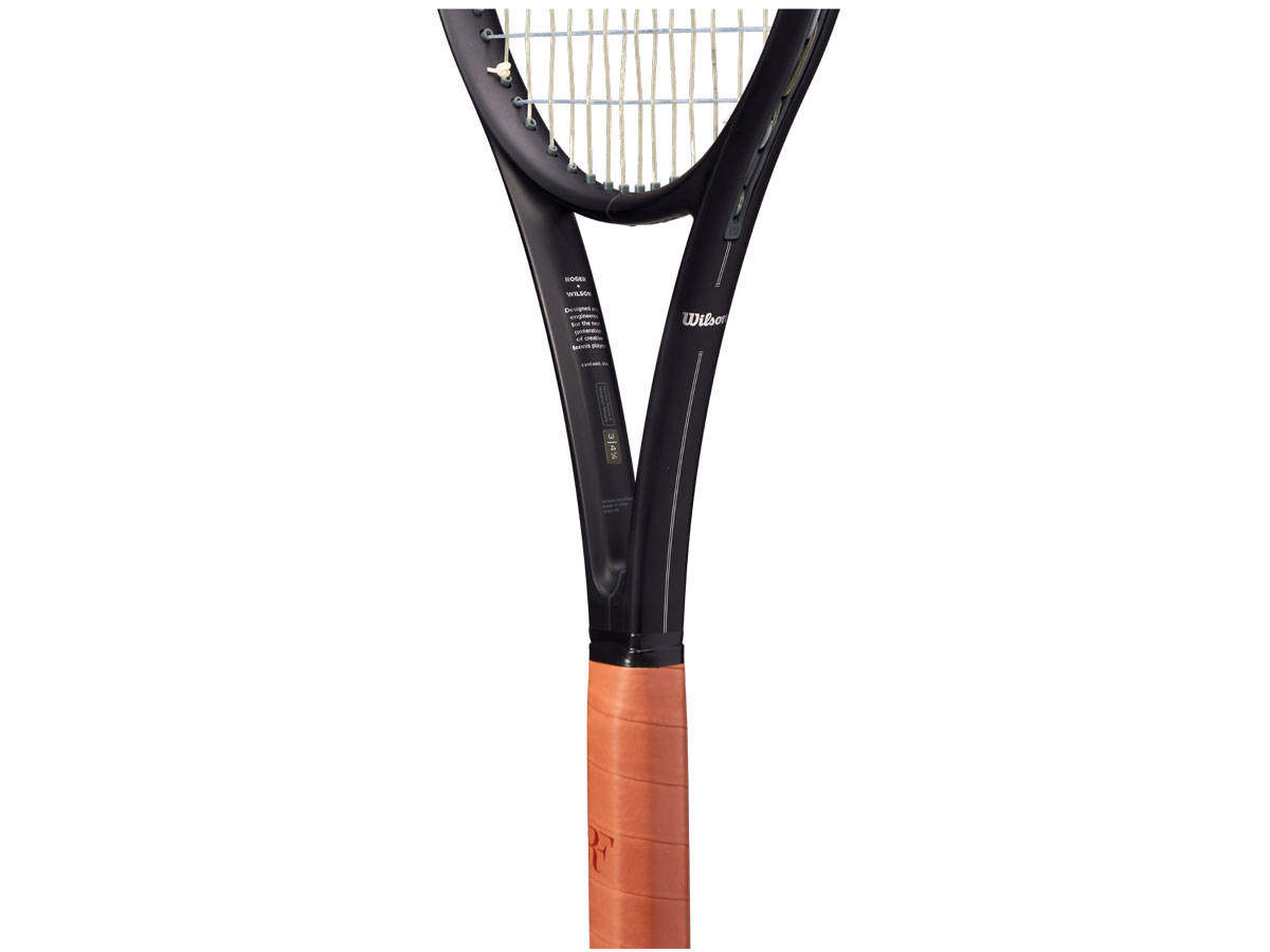 Vợt tennis Wilson RF 01 FUTURE LITE FRM 2 WR175711U2