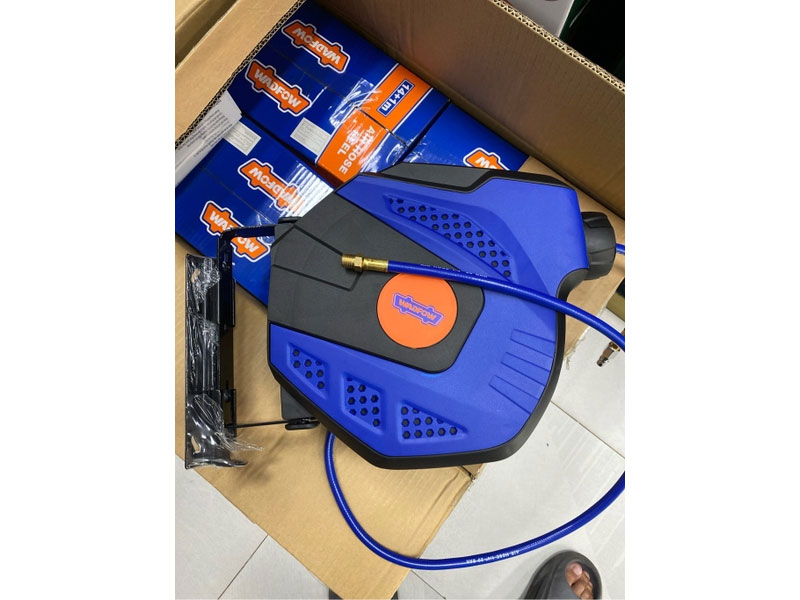 Cuộn dây hơi tự rút 14m Wadfow WAZ3515
