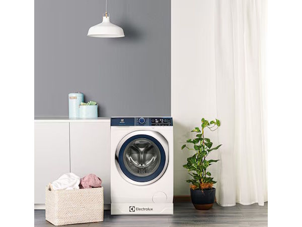 Chân đế máy giặt, máy sấy Electrolux PN333