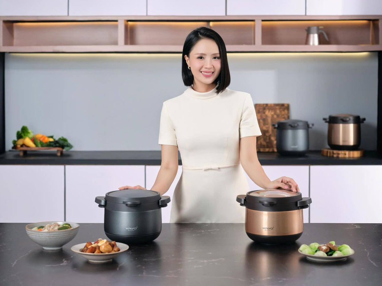 Nồi ủ chân không 2 tay cầm Kitchen Mate Kaiyo 3L