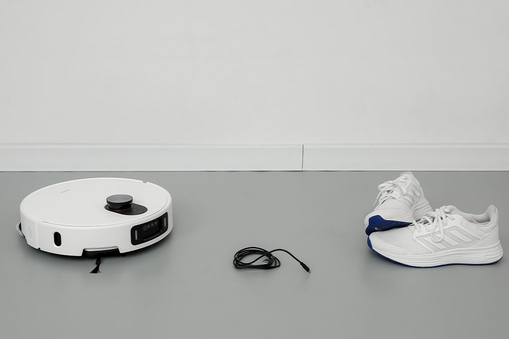 Robot hút bụi lau nhà