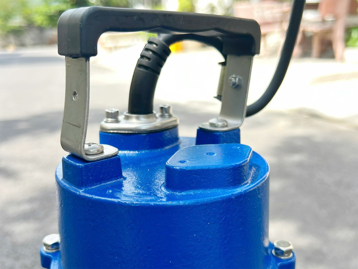 Máy bơm chìm nước thải inox Happy HCT2200H