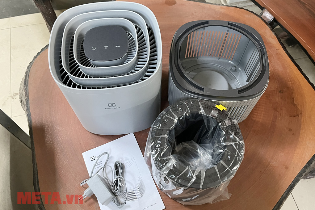 Bộ sản phẩm Máy lọc không khí Electrolux EP32-25UGA