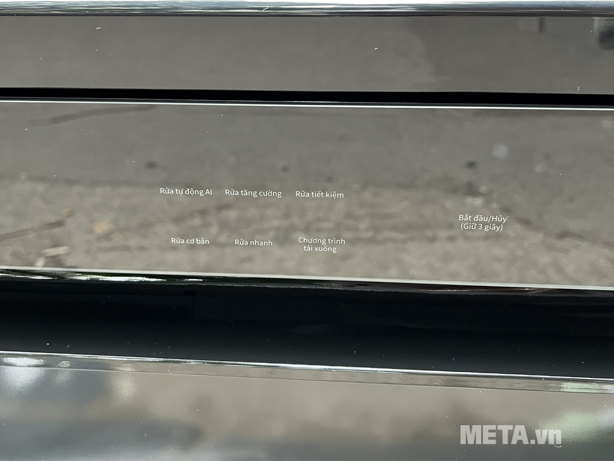 Máy rửa chén độc lập Comfee CDWEF1401HB-W-VN