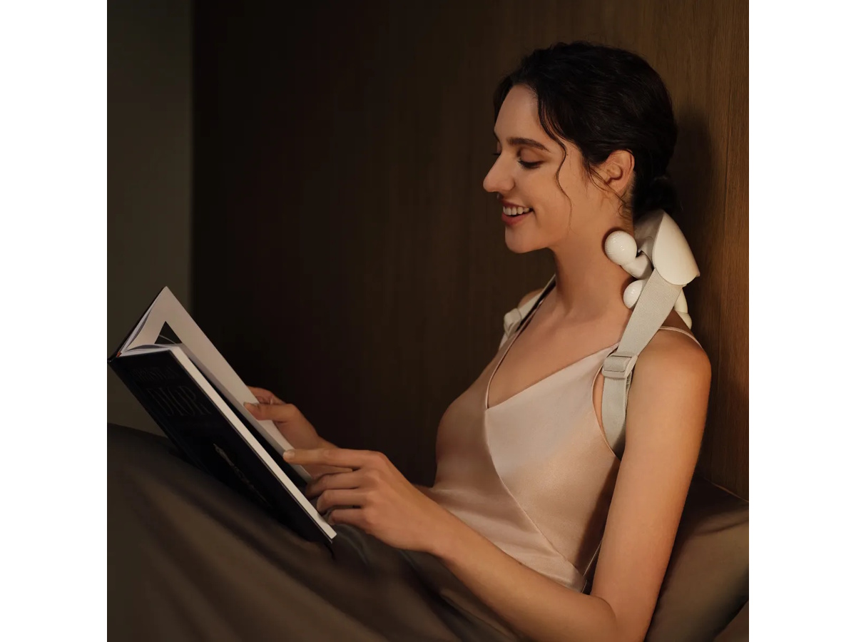 Máy massage cổ vai gáy SKG HS500-2