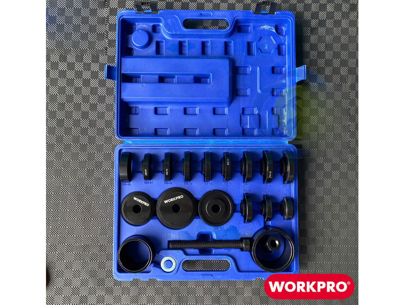 Bộ dụng cụ tháo lắp ổ trục bánh xe Workpro WP204016