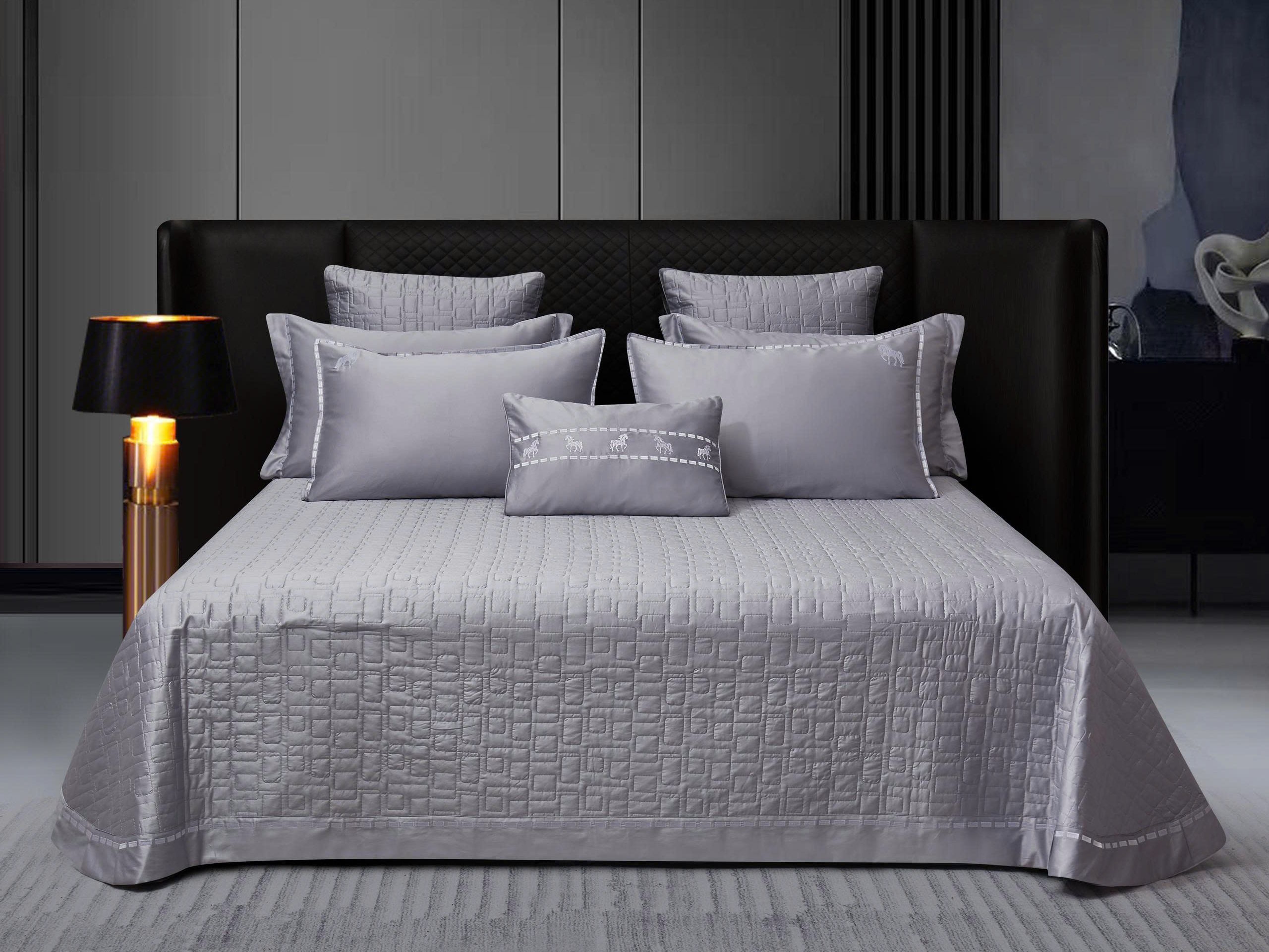 Bộ chăn ga D'Lavish Luxury Thiên Mã Ngân Sắc