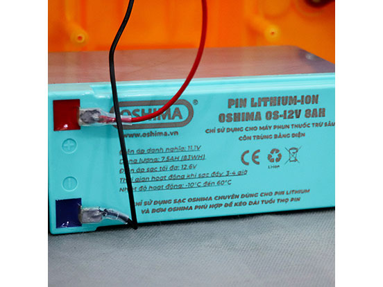 Máy phun thuốc trừ sâu, côn trùng điện Con Ong Vàng Li16 (1 pin)