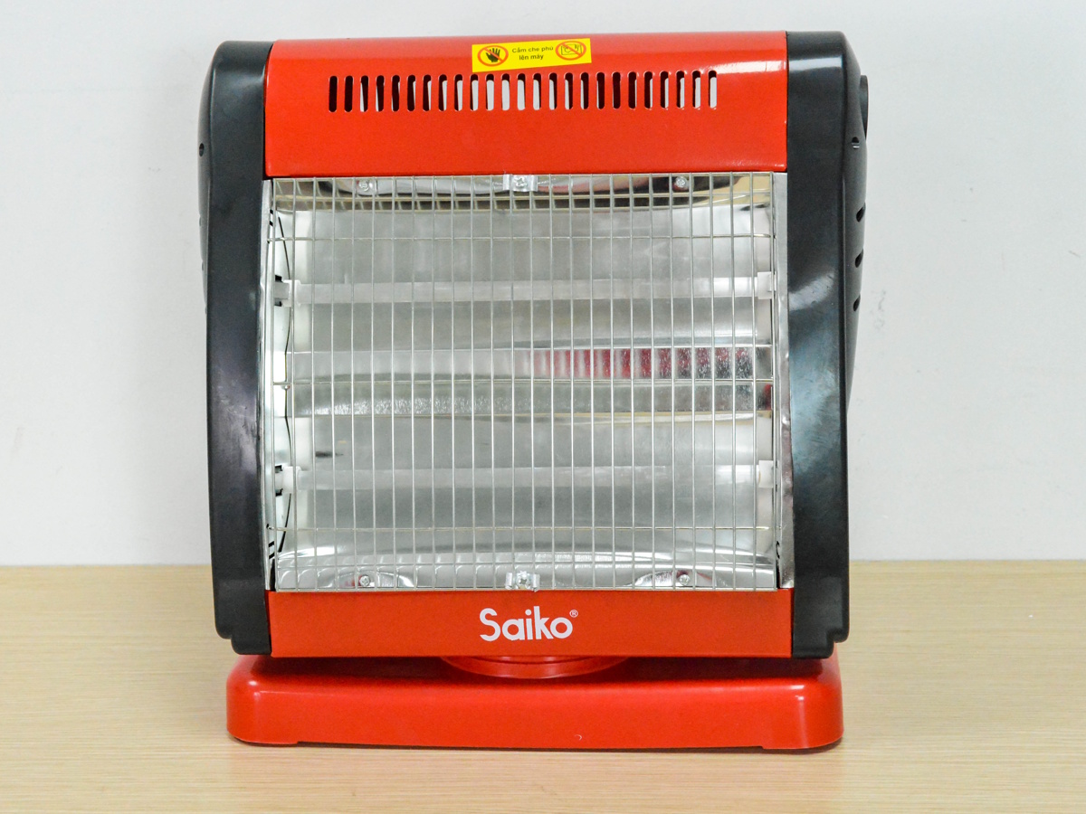 Máy sưởi Saiko có vỏ nhựa chịu nhiệt Máy sưởi Saiko