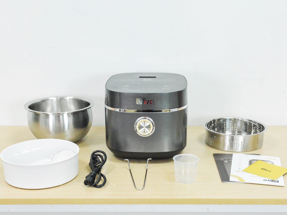 Trọn bộ nồi cơm điện Olivo RC86