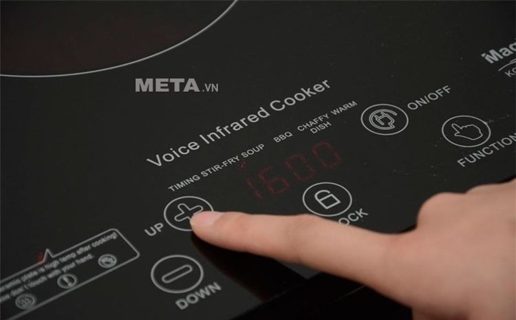 Bếp hồng ngoại Magic A34 dễ sử dụng với các thao tác chạm tay tinh tế