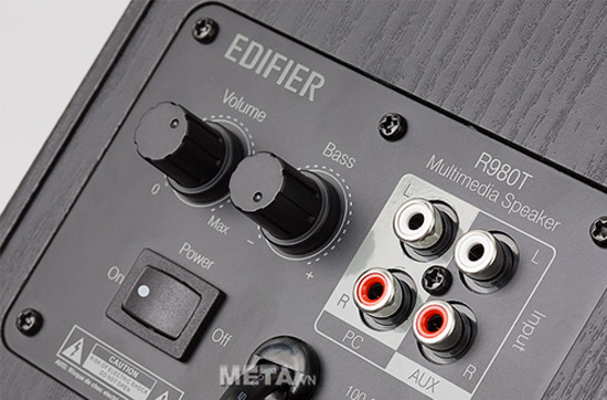 Loa Edifier R980T thiết kế bố trí các nút chức năng ở mặt sau loa, mang lại vẻ thẩm mỹ cho mặt trước.