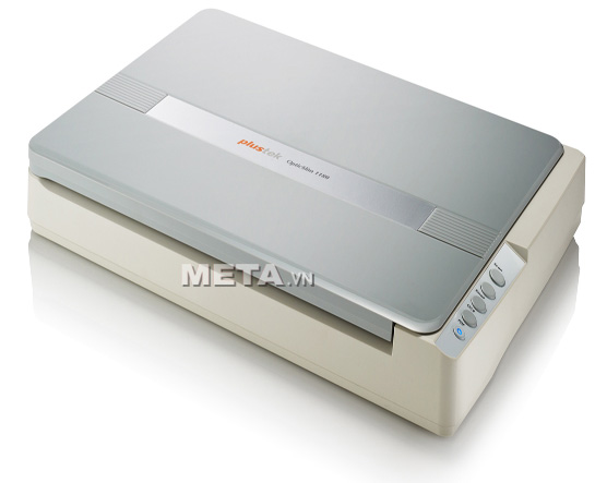 Máy scan Plustek OpticSlim 1180 thiết kế nhỏ gọn, gồm bốn phím chức năng Scan, OCR, PDF và email.