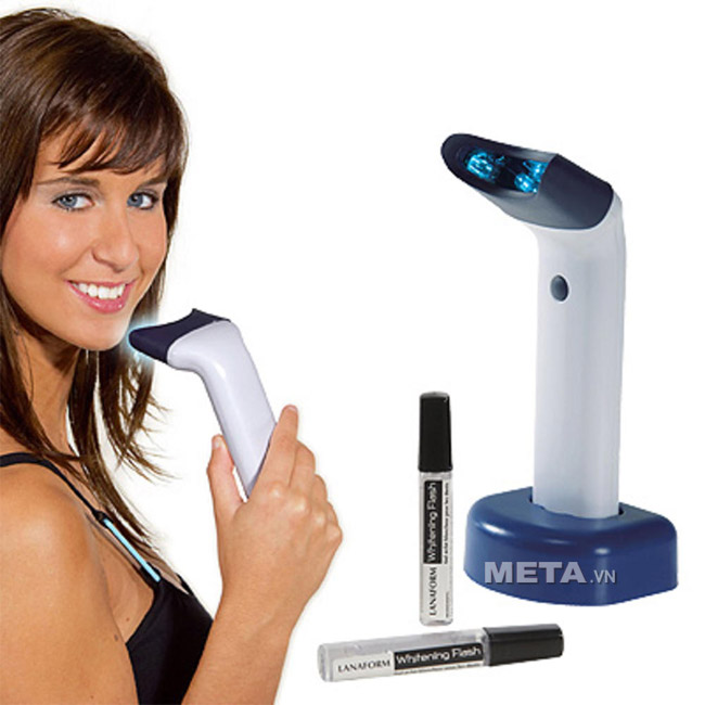 Đèn làm trắng răng Lanaform Whitening Flash giúp làm trắng răng tại nhà an toàn