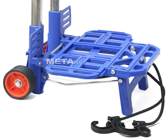Xe đi chợ đa năng RTV-410S có giá trở bằng nhựa cứng, chắc chắn, dây cao su đi kèm.