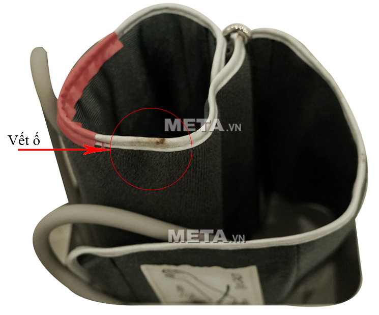 Máy đo huyết áp Boso Medicus - Thanh lý bị vết bẩn nhỏ dính ở vòng bít.