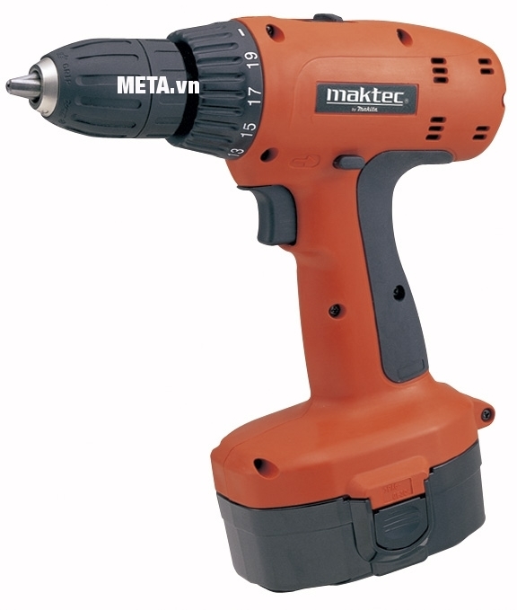 Máy khoan, vặn vít chạy pin Maktec MT065SK2N nhỏ gọn, dễ di chuyển