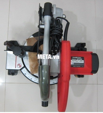 Máy cưa đa góc Maktec MT230 gọn nhẹ, dễ dàng cất giữ.