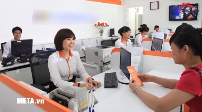 Máy kiểm tra tiền giả UV, MG Silicon MC-182 giúp giao dịch tiền mặt an toàn.