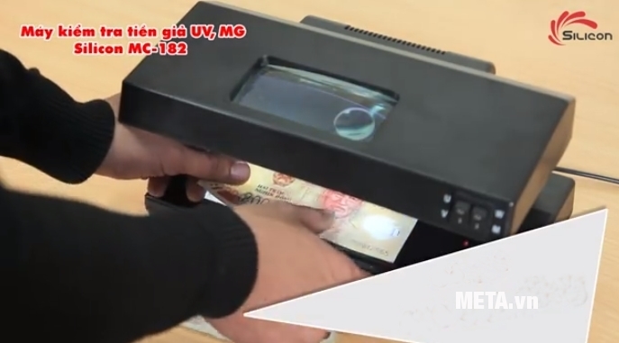 Máy kiểm tra tiền giả UV, MG Silicon MC-182 dễ sử dụng, mang lại kết quả chính xác.