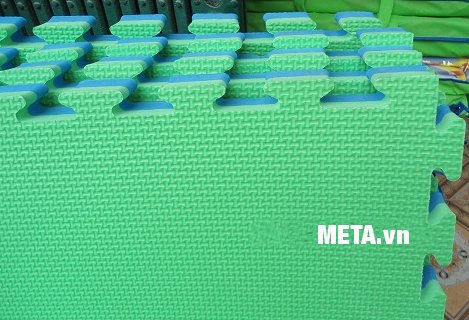 Thảm trải sàn 1m x 1m x 26mm có thể lắp ráp lại với nhau để trải trong nhà hoặc lớp học mẫu giáo