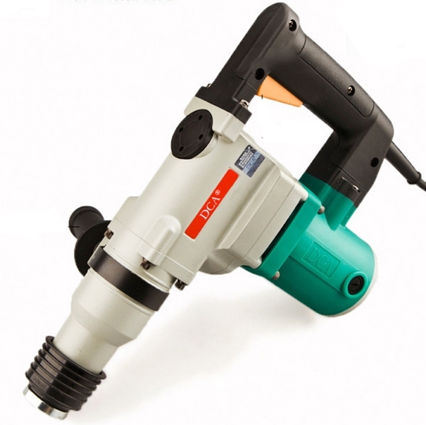 Máy khoan động lực 620W DCA AZC02-26 (Z1C-FF02-26) với thiết kế hiện đại.