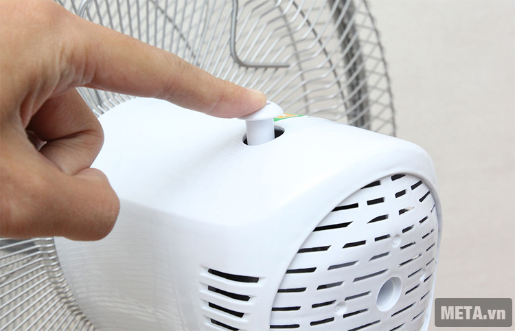 Quạt đứng Electrolux ESSF2063SO với động cơ chạy êm, không gây tiếng ồn. Quạt đứng Electrolux ESSF2063SO với động cơ chạy êm, không gây tiếng ồn.