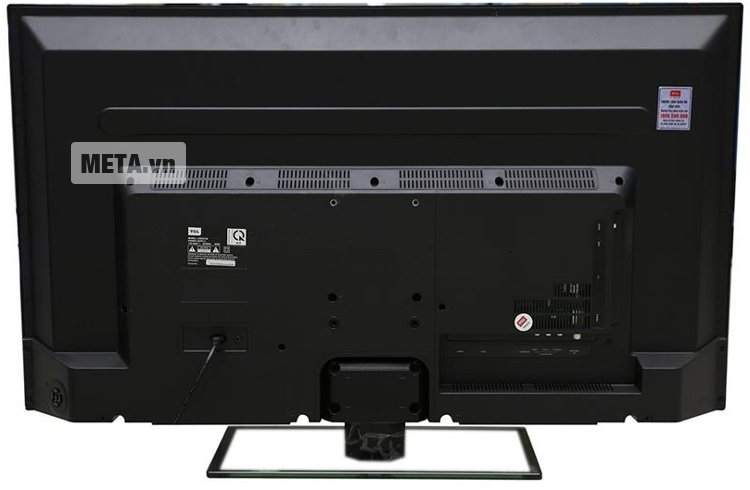 Tivi LED TCL 28 inch 28D2700 có khe cắm CI+ ở mặt sau