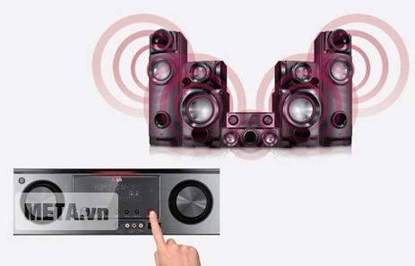 Dàn âm thanh LG ARX8500.DVNMLLK có cổng kết nối USB và HDMI.