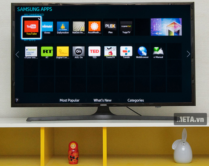 Tivi smart Samsung 40 inch Full HD UA40J5200AKXXV với giao diện internet thân thiện.