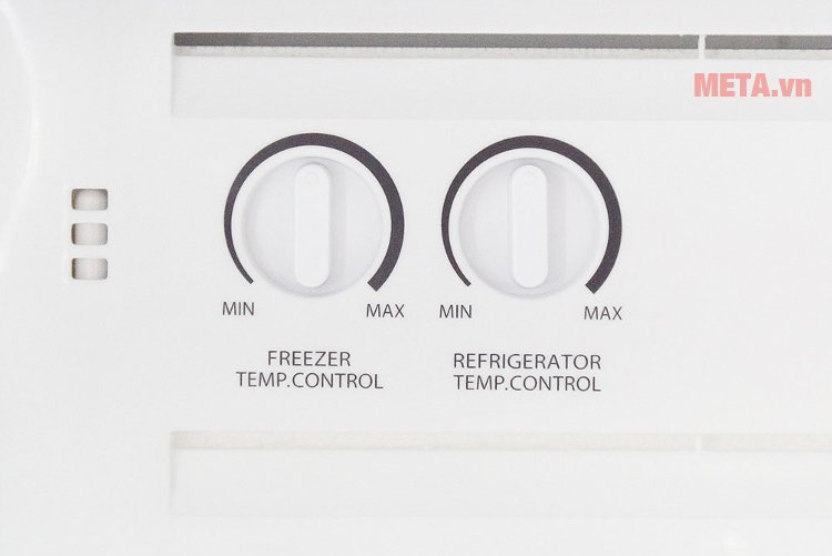Công tắc chỉnh nhiệt độ bên trong rất rõ ràng.