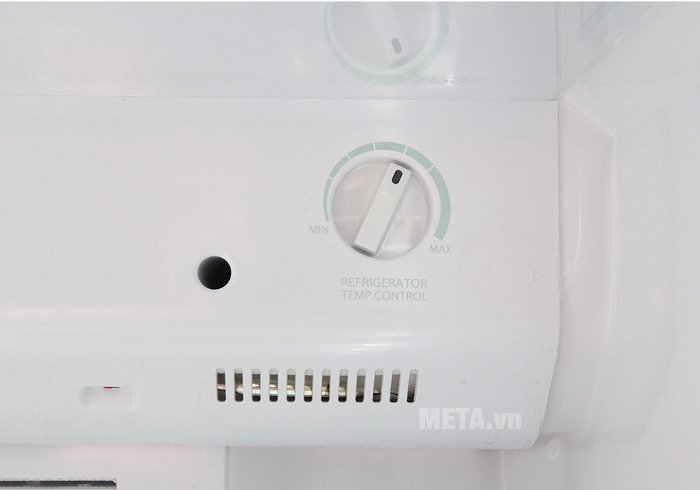 Nút chỉnh nhiệt độ tăng, giảm bên trong tủ lạnh.